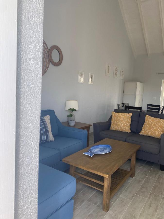Grace Bay Place Bagian luar foto