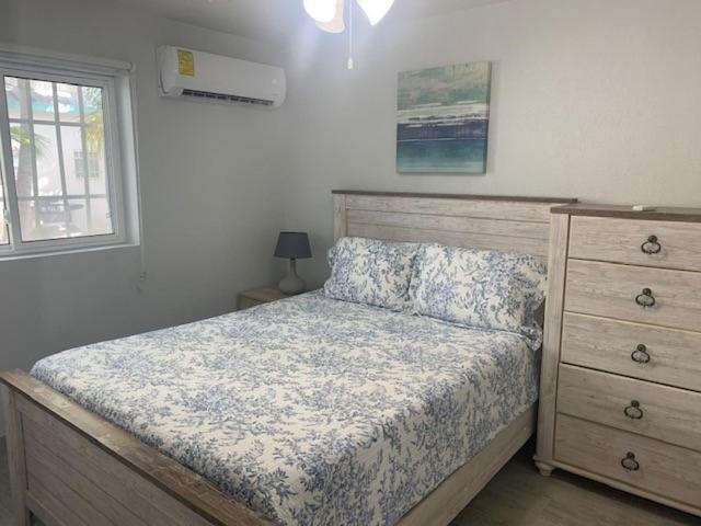 Grace Bay Place Bagian luar foto