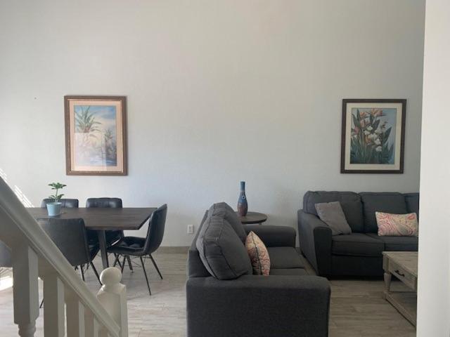 Grace Bay Place Bagian luar foto