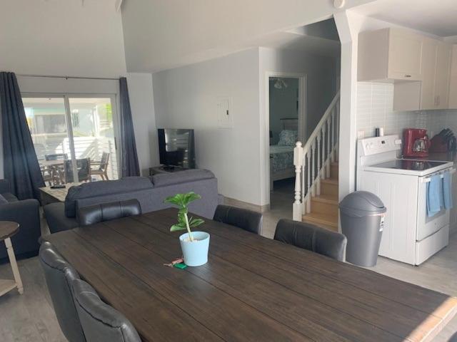 Grace Bay Place Bagian luar foto