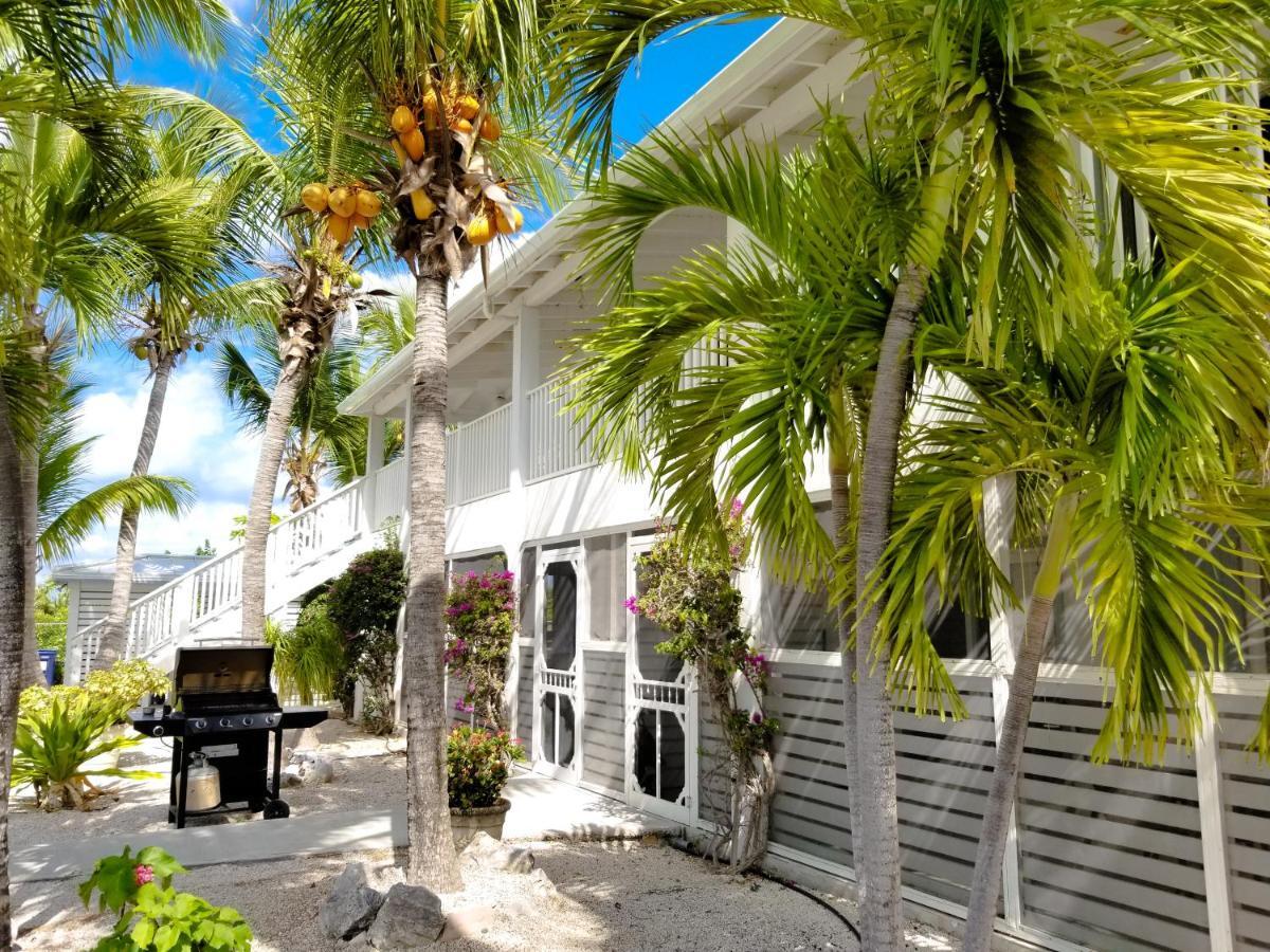 Grace Bay Place Bagian luar foto