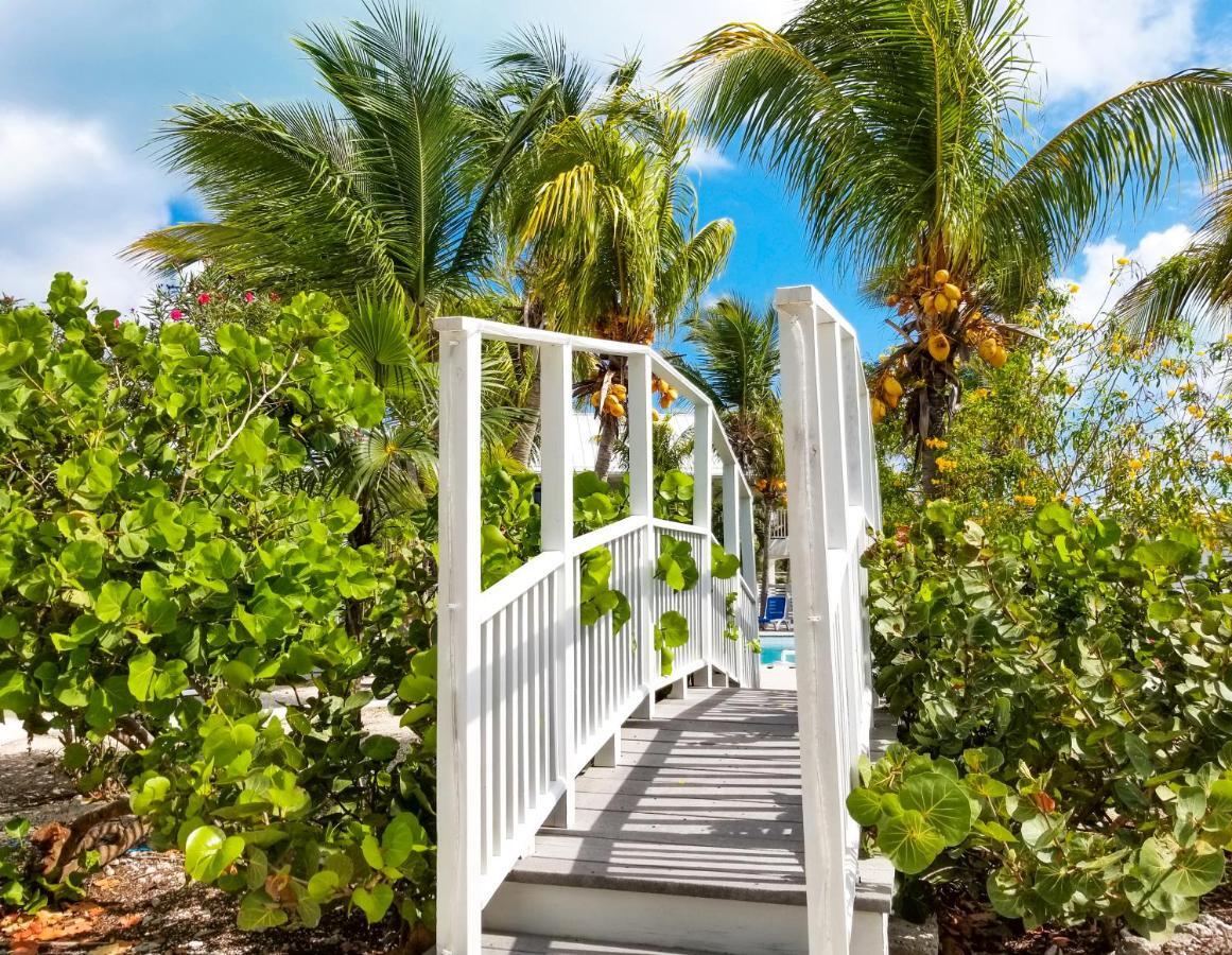 Grace Bay Place Bagian luar foto
